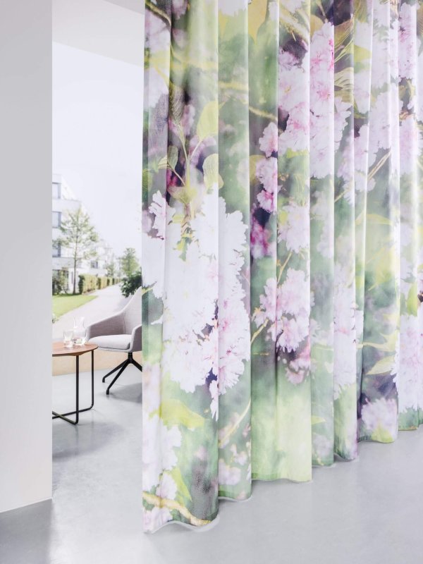 Creation Baumann Healthcare Sakura Vorhang