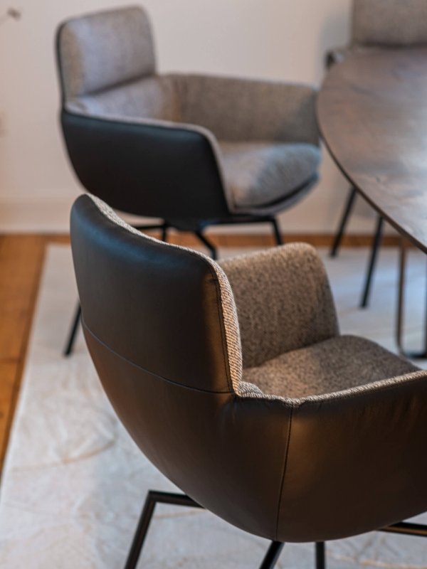 MILEU-FAYE EDITION-chr-kreuz-mA-KFF-Lamello-tab-ASCO@Anja Tischler KFF